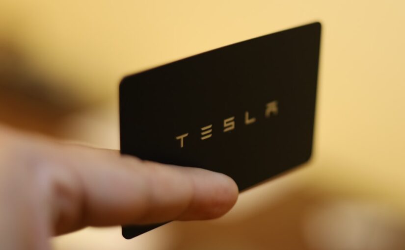 Guide til Bilpleje: Optimal Vedligeholdelse af Din Model 3 Highland